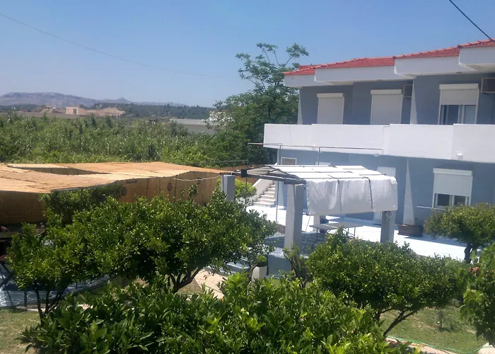 Guest house Karmik Concept Afantou